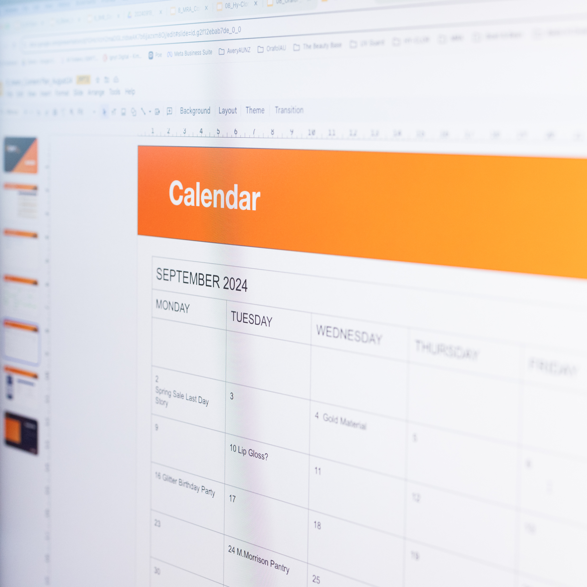 A social media calendar that will ignite your posts right on time.